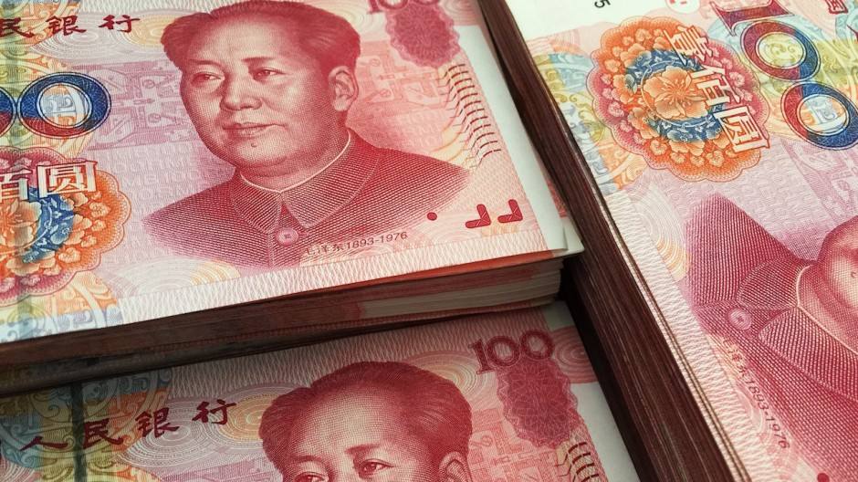 人民幣打得美元連連退縮 對我們真的是好事嗎？