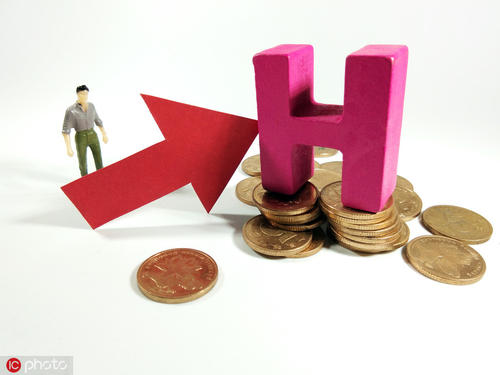 溢價超10%！港股ETF突然火了 基金經理稱“港股”時代來了！